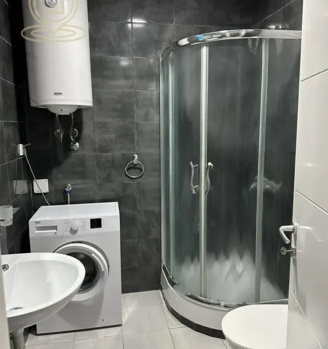 Izdavanje, garsonjera, 30m², Grbavica, Novi Sad Sve Podlokacije