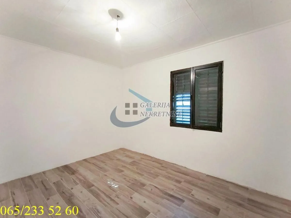 Prodaja, kuća, 59m², Mali Mokri Lug, Zvezdara Sve Podlokacije