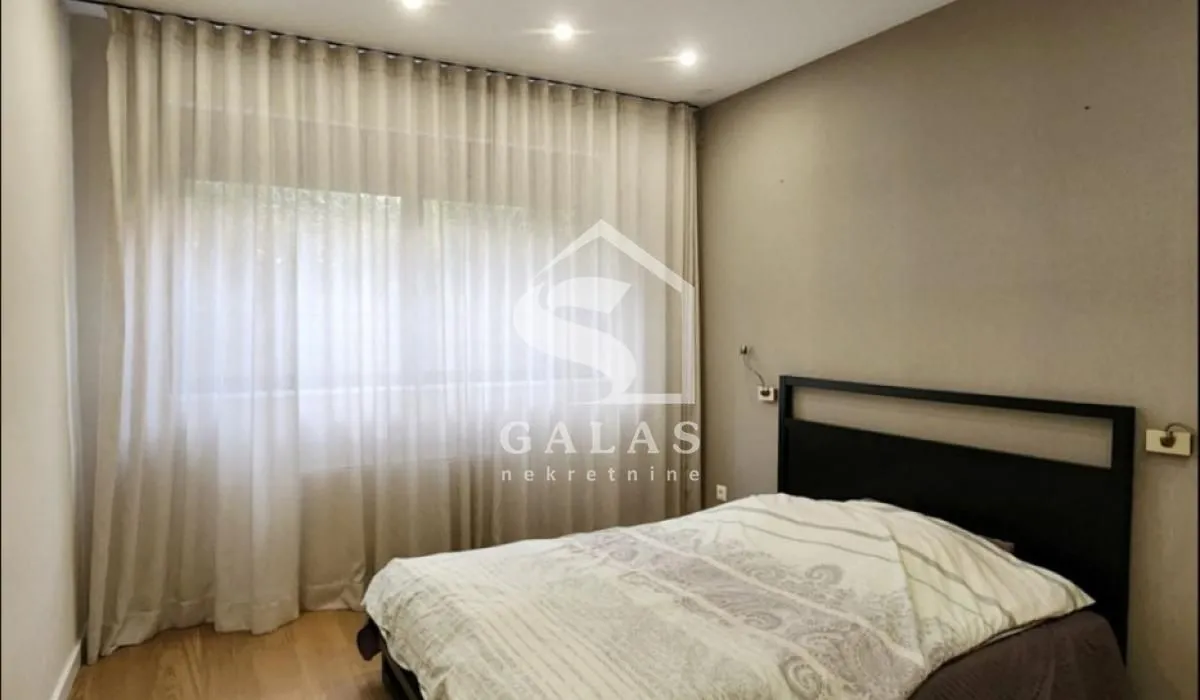 Prodaja, trosoban stan, 145m², Neimar, Vračar Sve Podlokacije