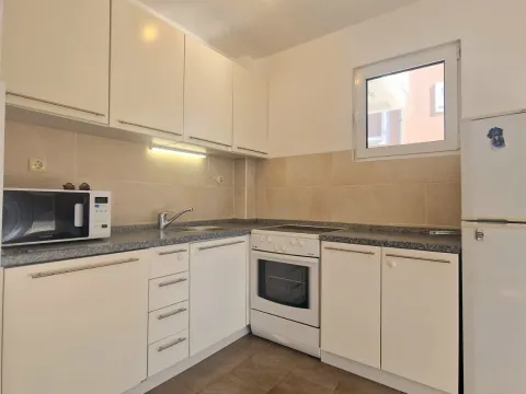 Prodaja, jednosoban stan, 48m², Petrovac, Budva - image 10