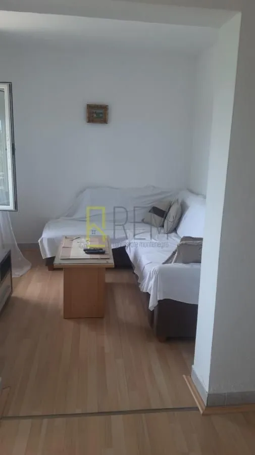 Izdavanje, kuća, 78m², Ulcinj, Crna Gora