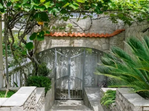 Prodaja, kuća, 263m², Prčanj, Kotor - image 7