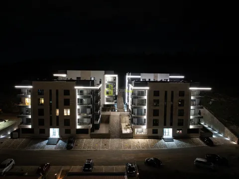 Prodaja, garsonjera, 37m², Gorica C, Podgorica - image 14