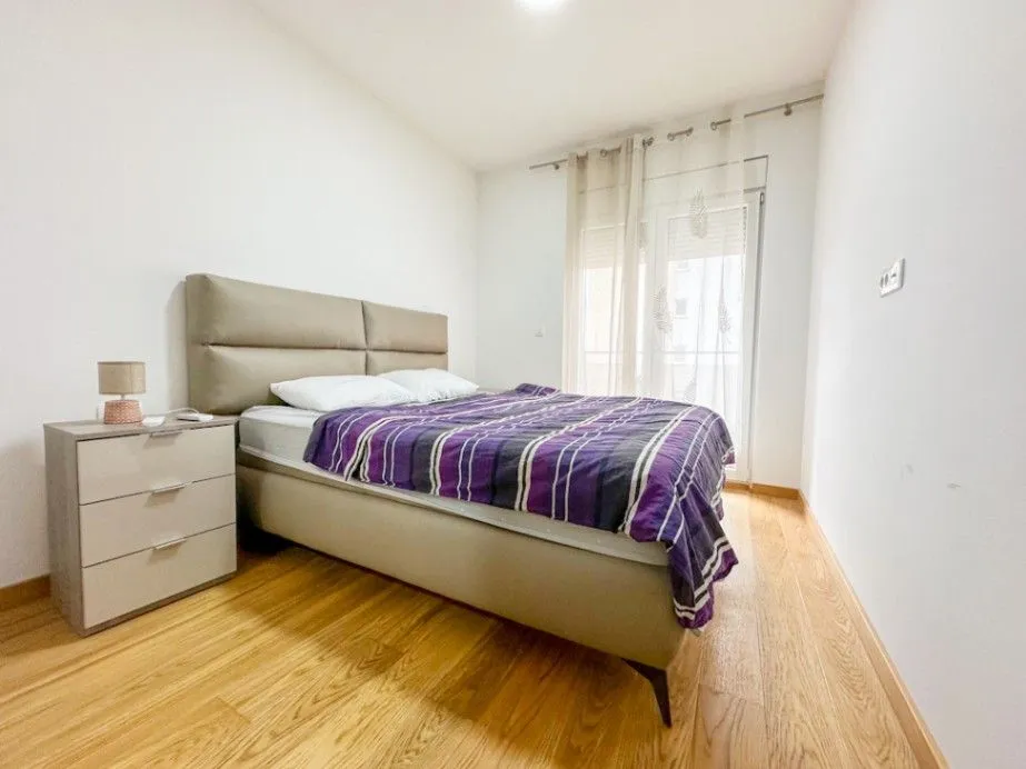 Rent, two bedroom apartment, 72m², City Kvart, Podgorica