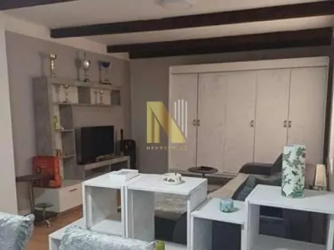 Stan in Bulevar Evrope