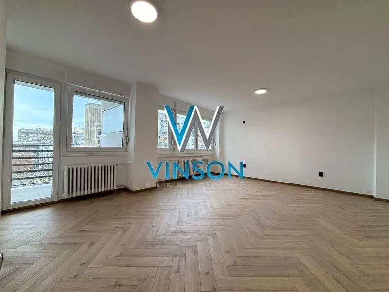 Prodaja, trosoban stan, 73m², Socijalno, Novi Sad Sve Podlokacije