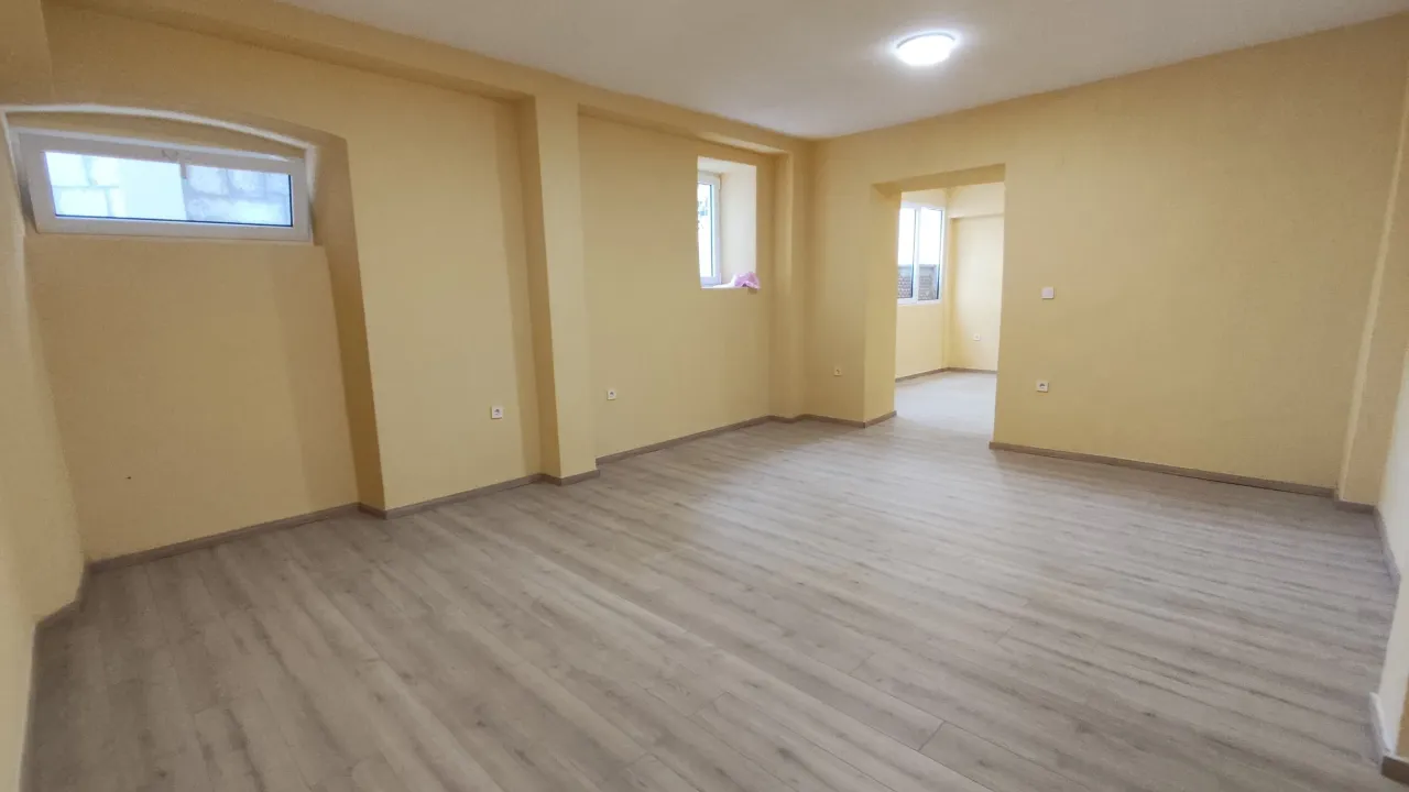 Rent, office space, 62m², Topla, Herceg Novi
