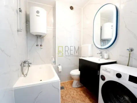 Izdavanje, jednosoban stan, 45m², Preko Morače, Podgorica - image 9