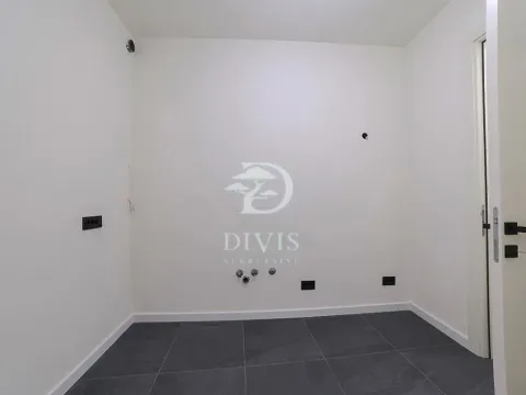 Prodaja, trosoban stan, 70m², Stari Grad, Beograd - image 7