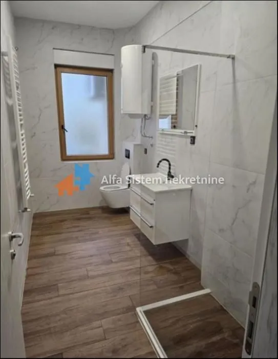 Rent, office space, 121m², Vračar Sve Podlokacije, Beograd