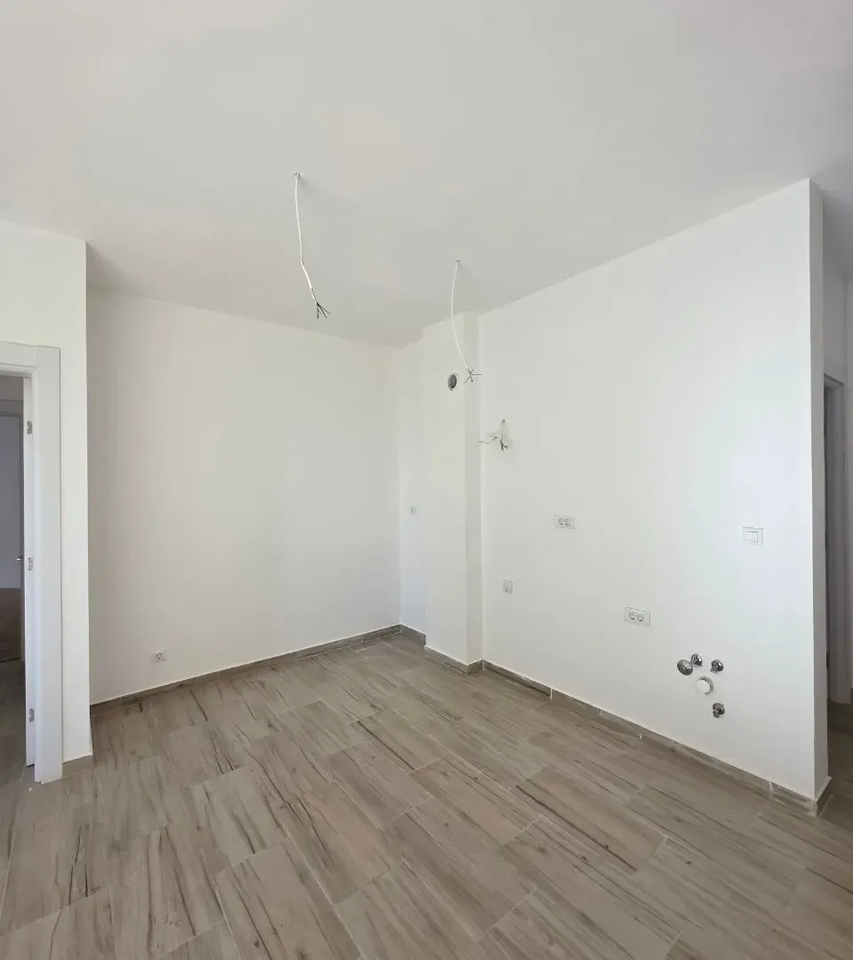 Sale, two bedroom apartment, 82m², Bečići, Budva