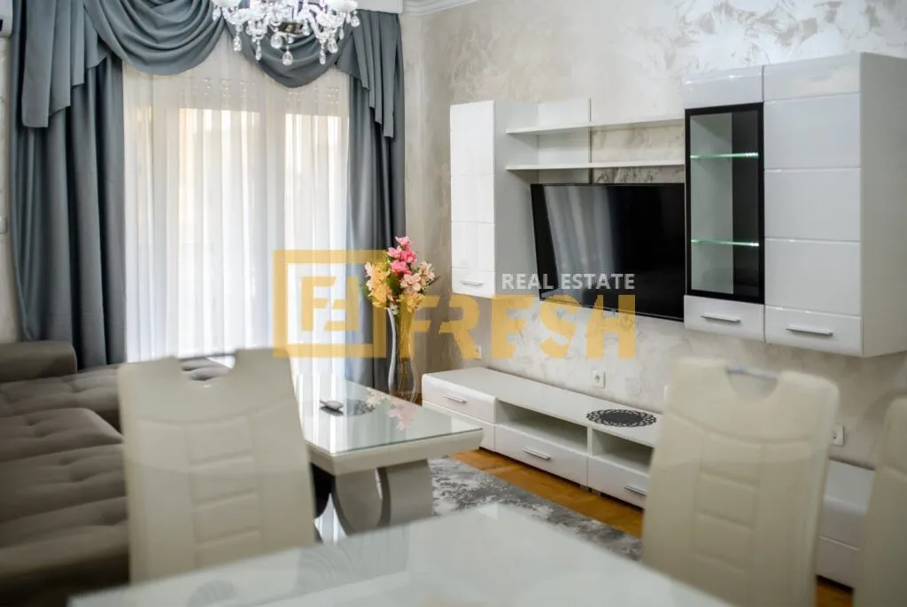 Rent, two bedroom apartment, 65m², Stari Aerodrom, Podgorica