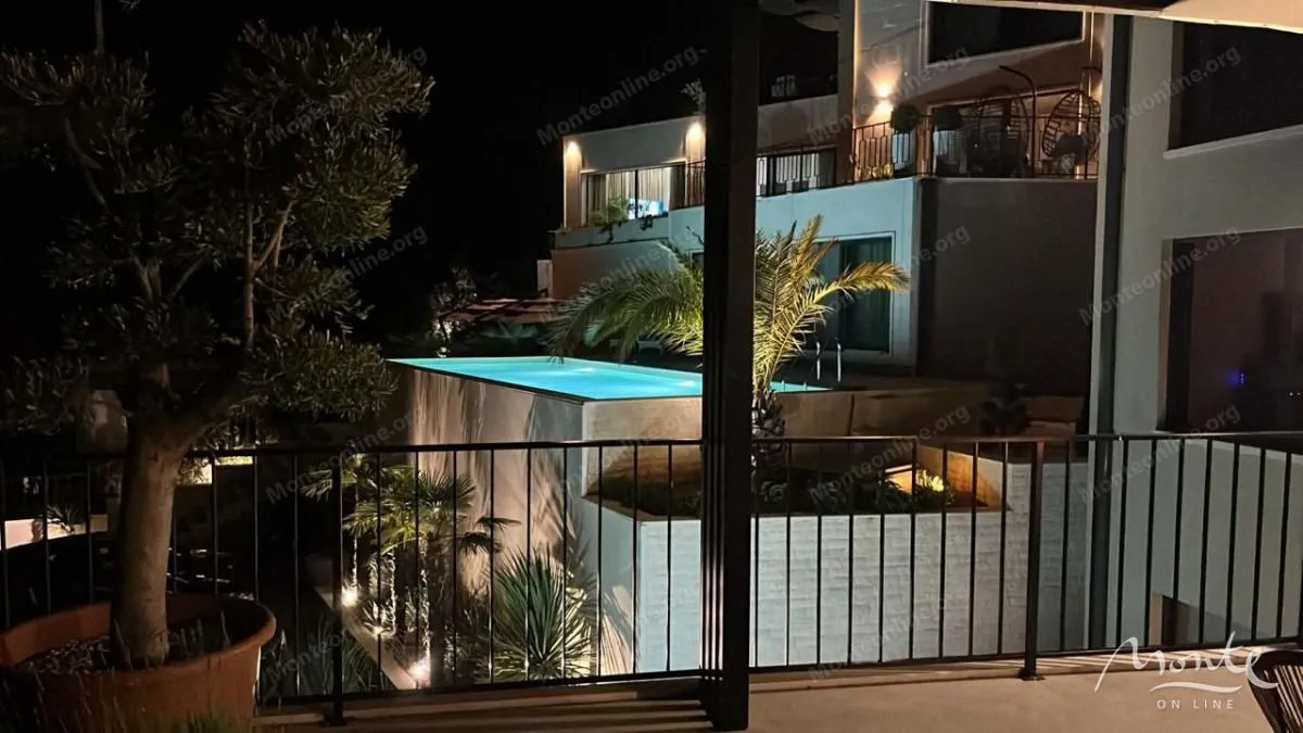Sale, house, 257m², Kuljače, Budva