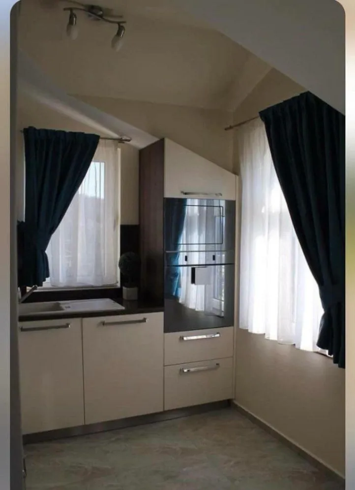 Prodaja, dvosoban stan, 82m², Kavač, Kotor