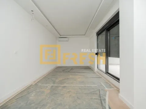 Sale, two bedroom apartment, 72m², Bečići, Budva - image 5