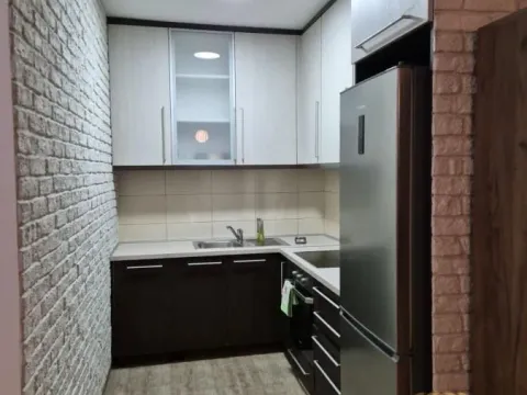 Izdavanje, trosoban stan, 73m², Gradska Bolnica, Zvezdara Sve Podlokacije - image 4