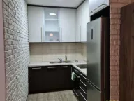 Izdavanje, trosoban stan, 73m², Gradska Bolnica, Zvezdara Sve Podlokacije - image 4