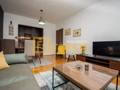 Izdavanje, dvosoban stan, 70m², Donja Gorica, Podgorica - image 7