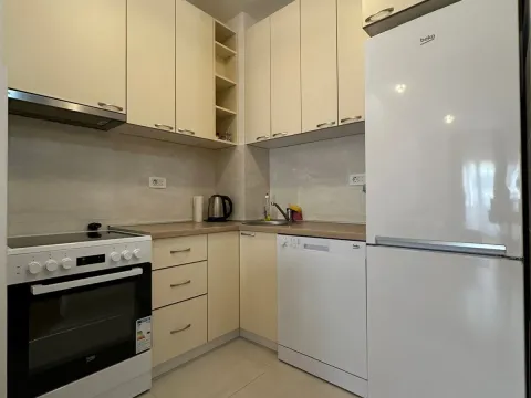 Rent, one bedroom apartment, 42m², Central Point, Podgorica - image 6