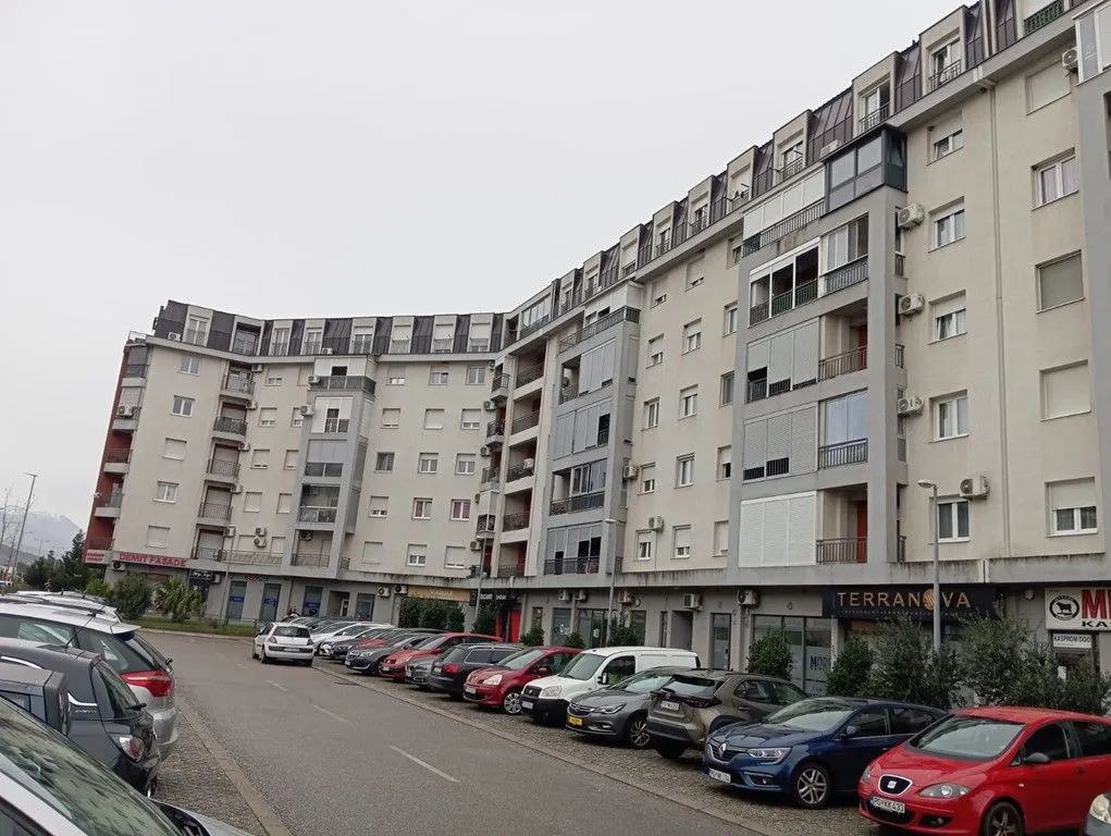 Rent, office space, 45m², Stari Aerodrom, Podgorica