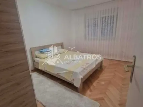 Rent, two bedroom apartment, 63m², Centar, Bar - image 8