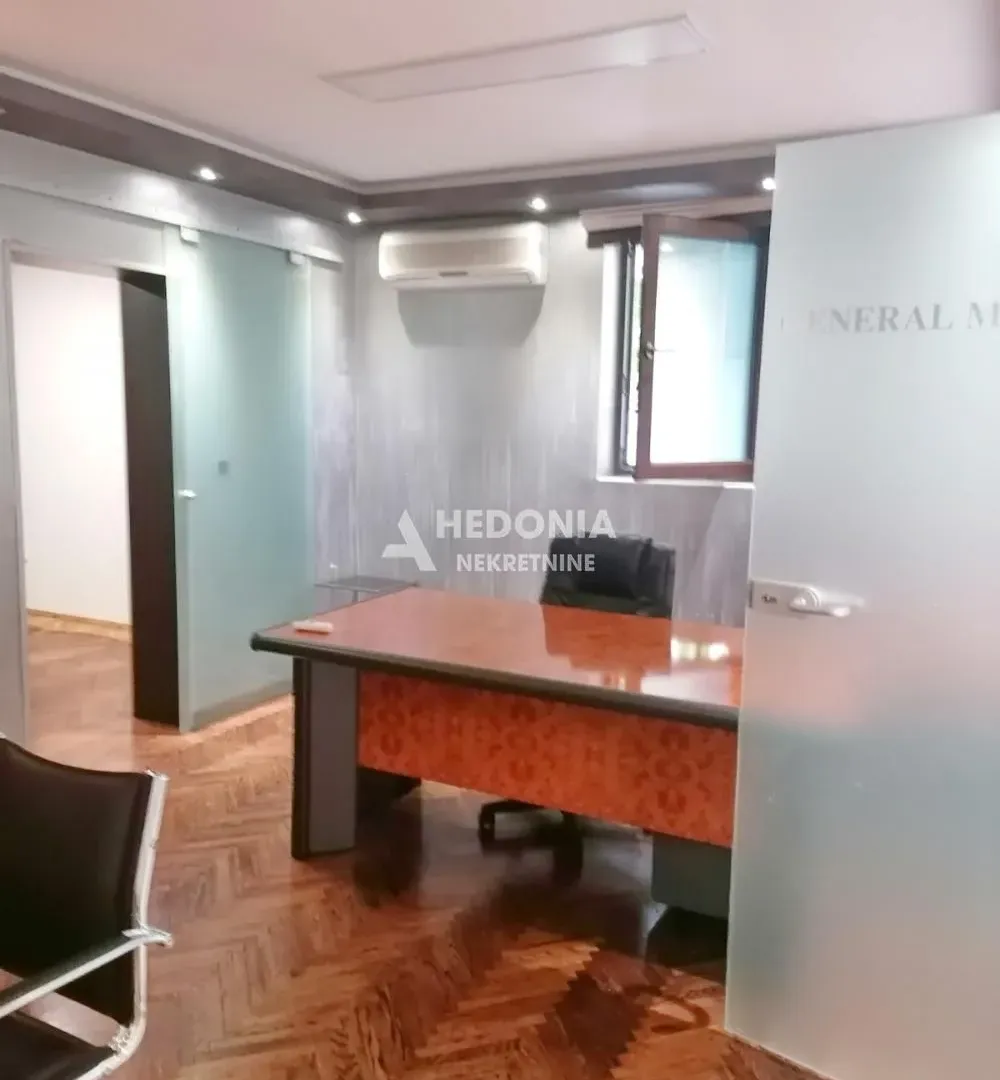 Rent, office space, 600m², Zemun Centar, Zemun Sve Podlokacije