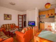 Izdavanje, dvosoban stan, 67m², Preko Morače, Podgorica - image 2