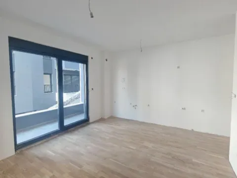 Prodaja, jednosoban stan, 45m², Gorica C, Podgorica - image 5