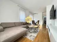 Izdavanje, dvosoban stan, 70m², Stari Aerodrom, Podgorica - image 2