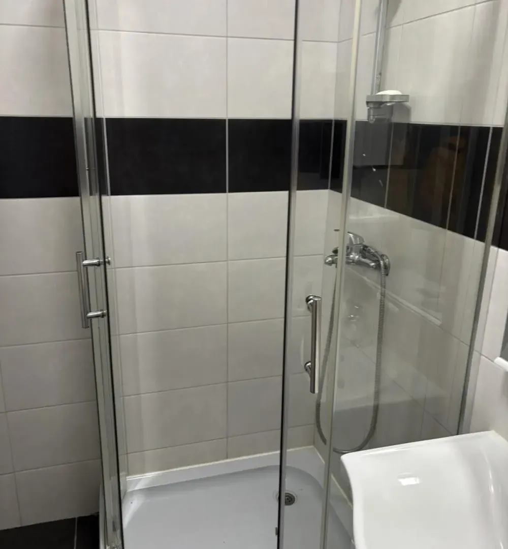 Rent, four bedroom apartment, 80m², Bulbulder, Zvezdara Sve Podlokacije