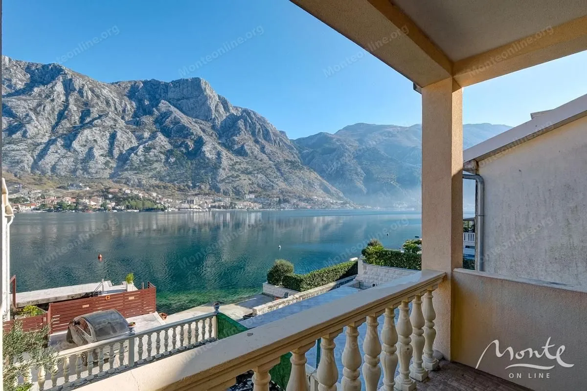 Sale, house, 140m², Muo, Kotor
