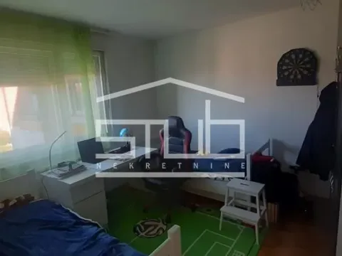 Prodaja, trosoban stan, 77m², Čukarica, Beograd - image 9