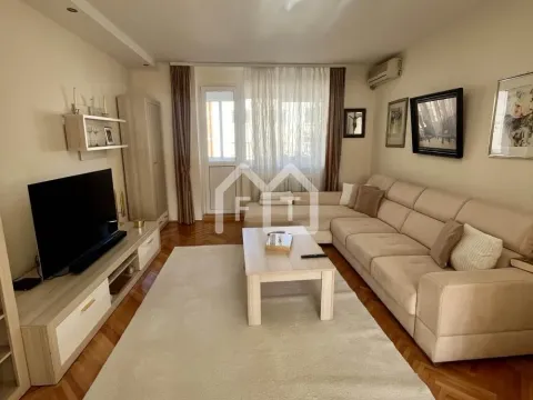 Rent, two bedroom apartment, 56m², Zemun Sve Podlokacije, Beograd - image 7