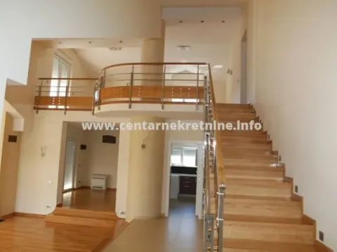 Prodaja, kuća, 254m², Donji Kokoti, Podgorica - image 7