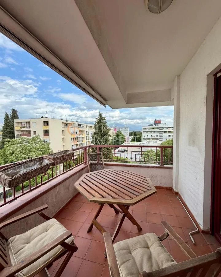 Izdavanje, stan, 65m², Preko Morače, Podgorica