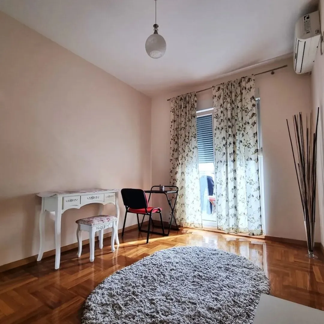 Rent, three bedroom apartment, 84m², Pobrežje, Podgorica