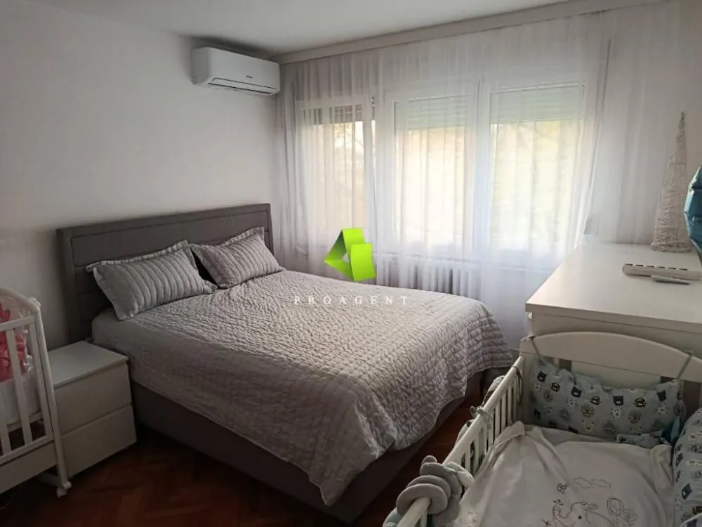 Prodaja, dvosoban stan, 75m², Crveni Pevac, Niš