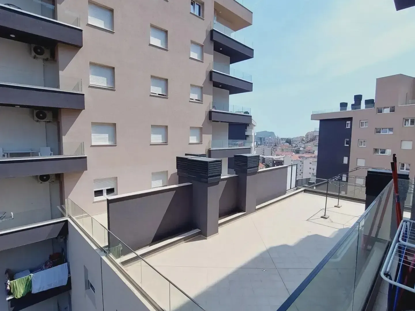 Rent, one bedroom apartment, 32m², Bijeli Do, Budva