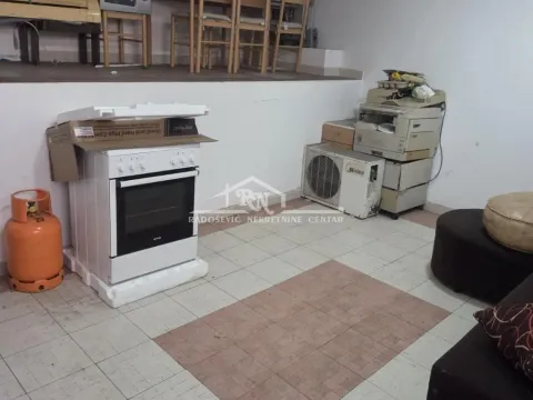 Prodaja, jednosoban stan, 98m², Trošarina, Voždovac Sve Podlokacije - image 14