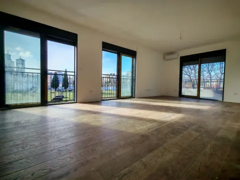 Izdavanje, trosoban stan, 115m², Preko Morače, Podgorica - image 8