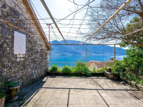 Prodaja, zemljište, 1900m2, Perast, Kotor Prodaja, zemljište, 1900m2, Perast, Kotor