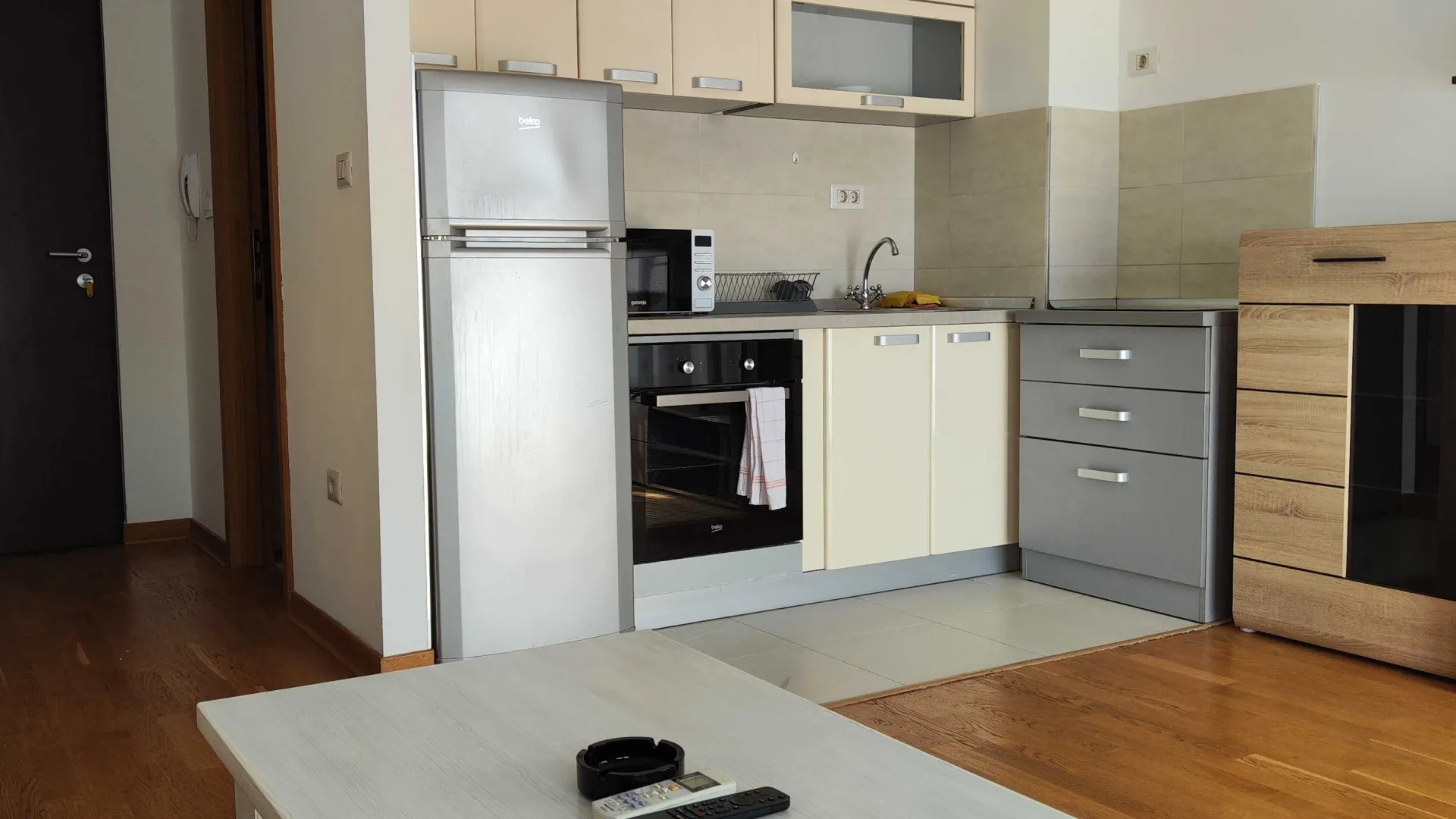 Izdavanje, garsonjera, 29m², City Kvart, Podgorica