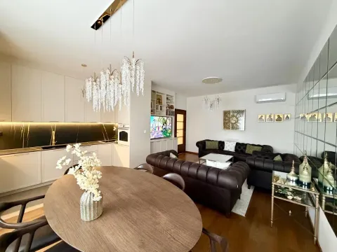 Prodaja, trosoban stan, 90m², Vezirov Most, Podgorica - image 14