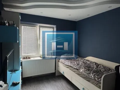 Prodaja, trosoban stan, 82m², Paraćin, Srbija - image 9