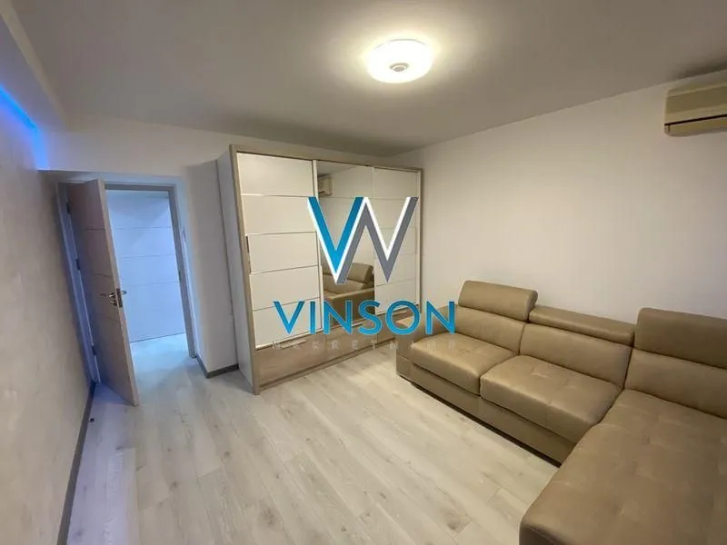 Prodaja, jednosoban stan, 39m², Bulevar Oslobodjenja, Novi Sad Sve Podlokacije