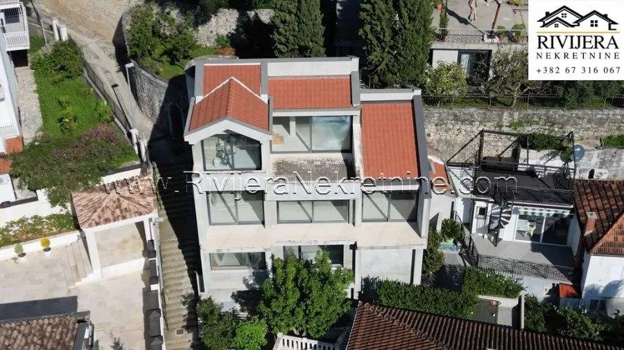 Prodaja, kuća, 264m², Centar, Herceg Novi
