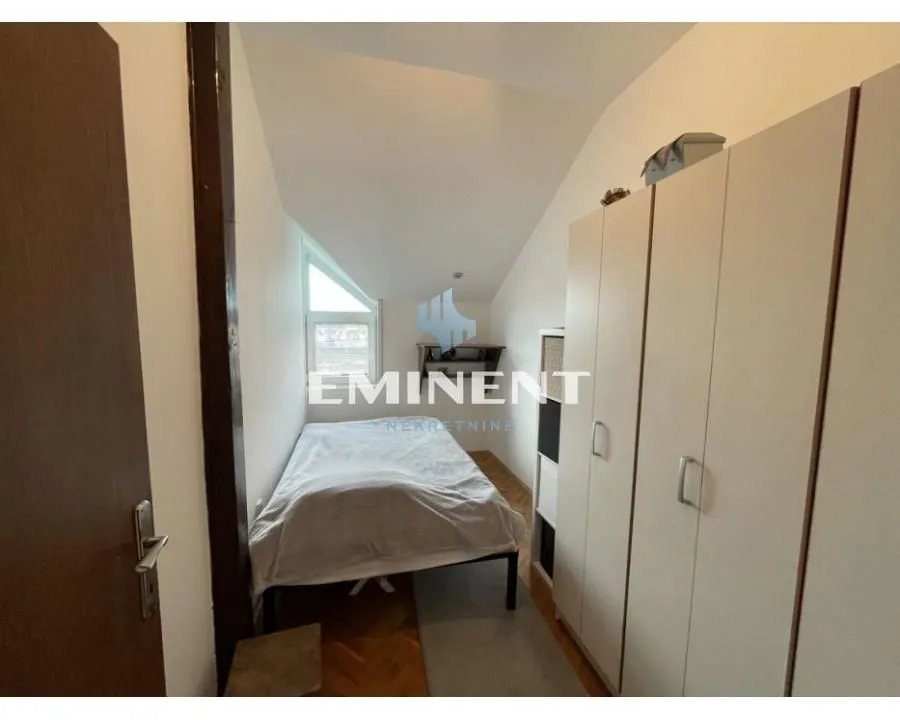 Sale, three bedroom apartment, 64m², Autokomanda, Voždovac Sve Podlokacije