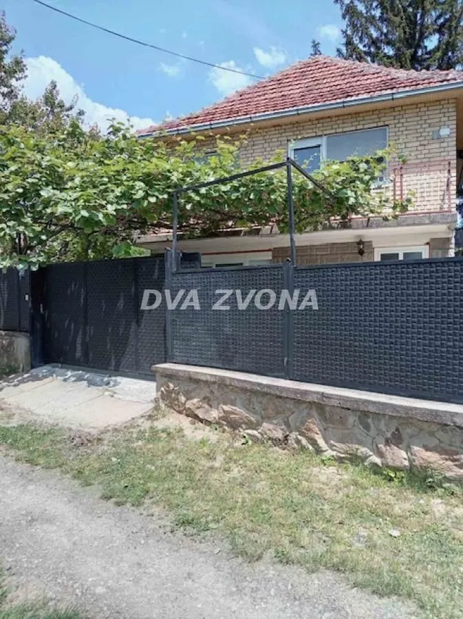 Prodaja, kuća, 86m², Čortanovci, Inđija