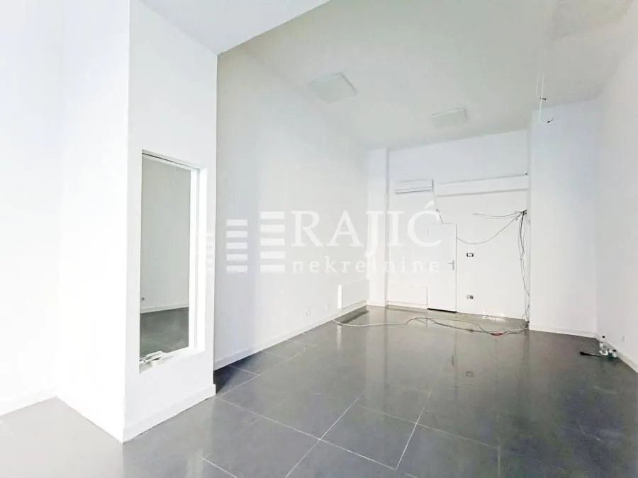 Rent, office space, 64m², Stari Grad, Beograd