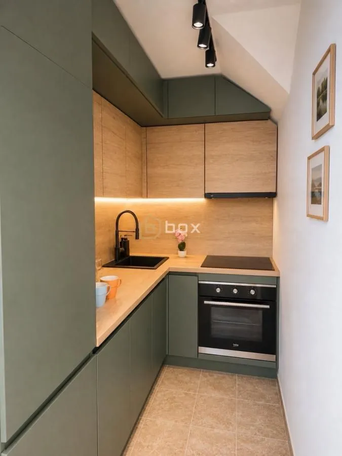Rent, three bedroom apartment, 96m², Medijana, Niš